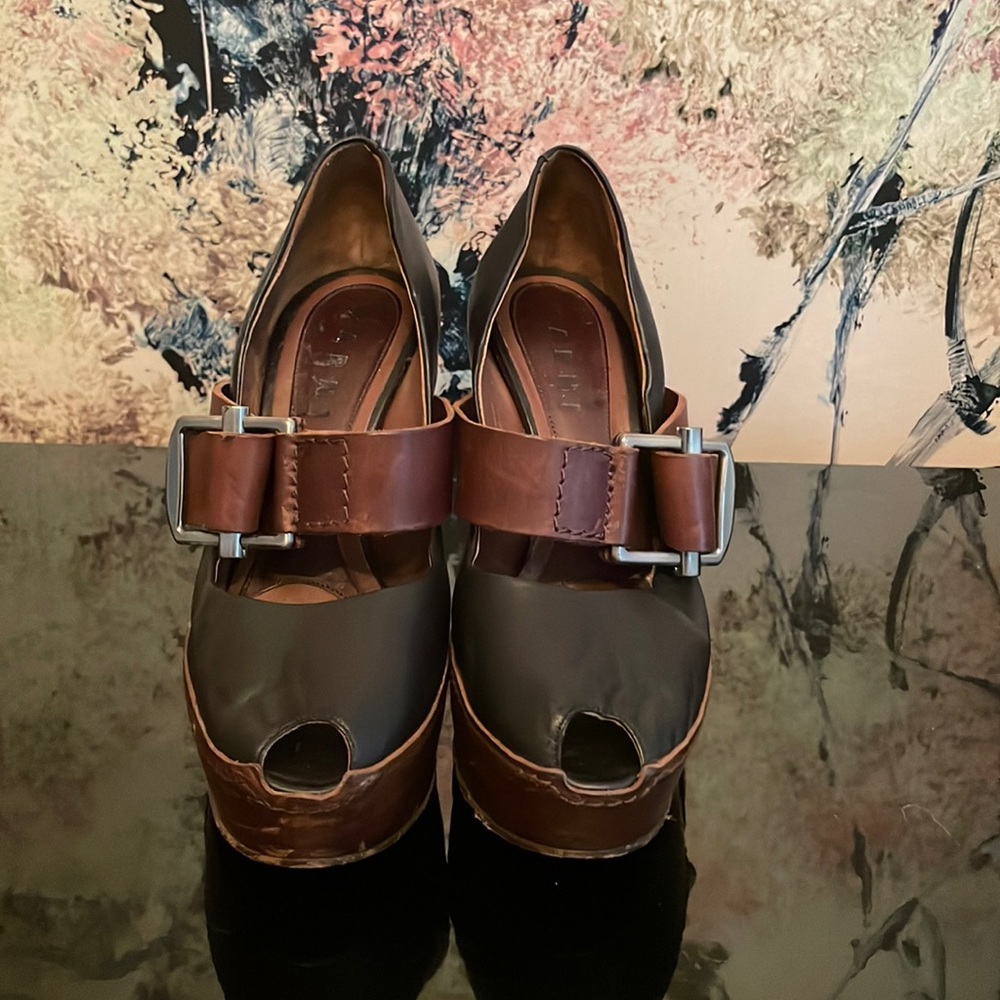 Marni black and brown leather platforms